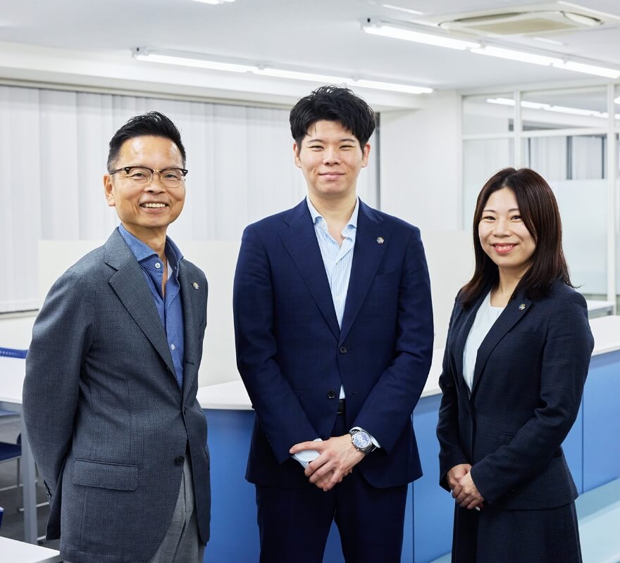 採用情報